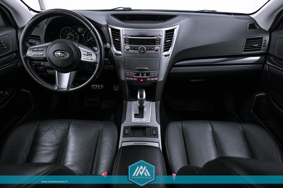 Subaru Legacy vaihtoauto