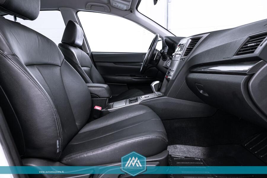 Subaru Legacy vaihtoauto