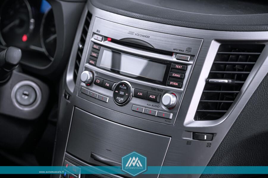 Subaru Legacy vaihtoauto