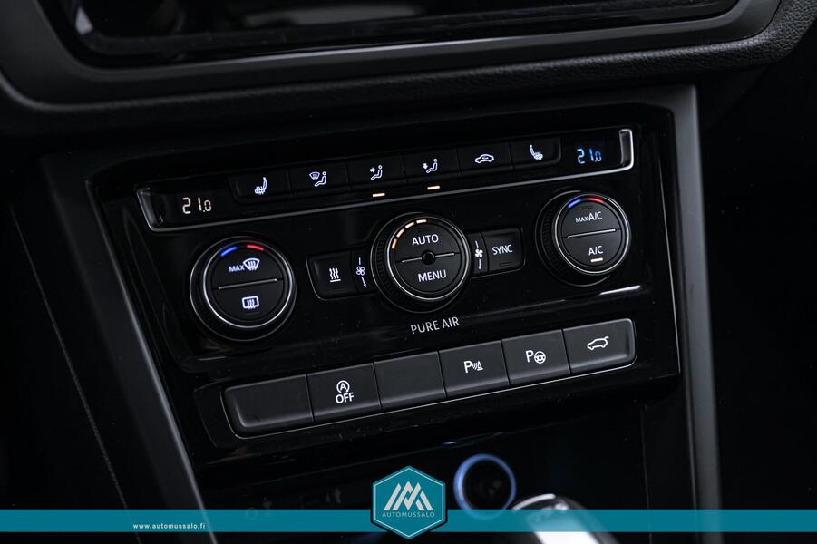 Volkswagen Touran vaihtoauto