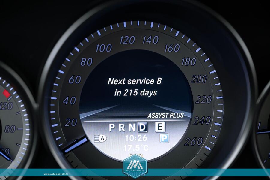 Mercedes-Benz C vaihtoauto
