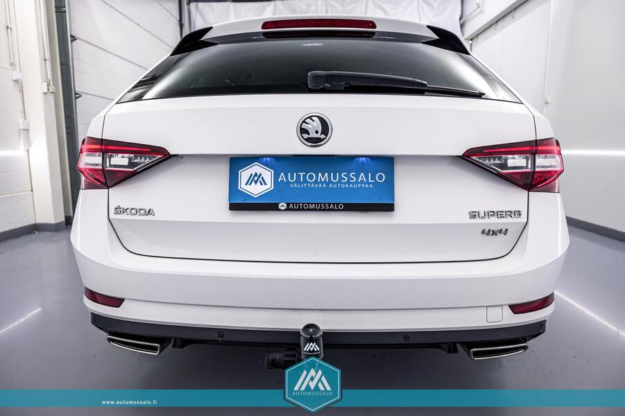 Skoda Superb vaihtoauto