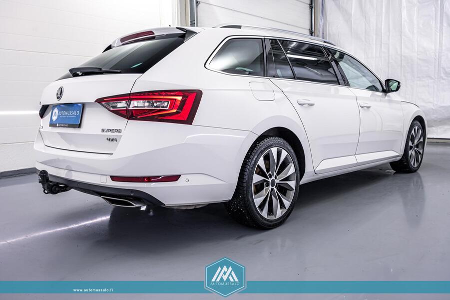 Skoda Superb vaihtoauto