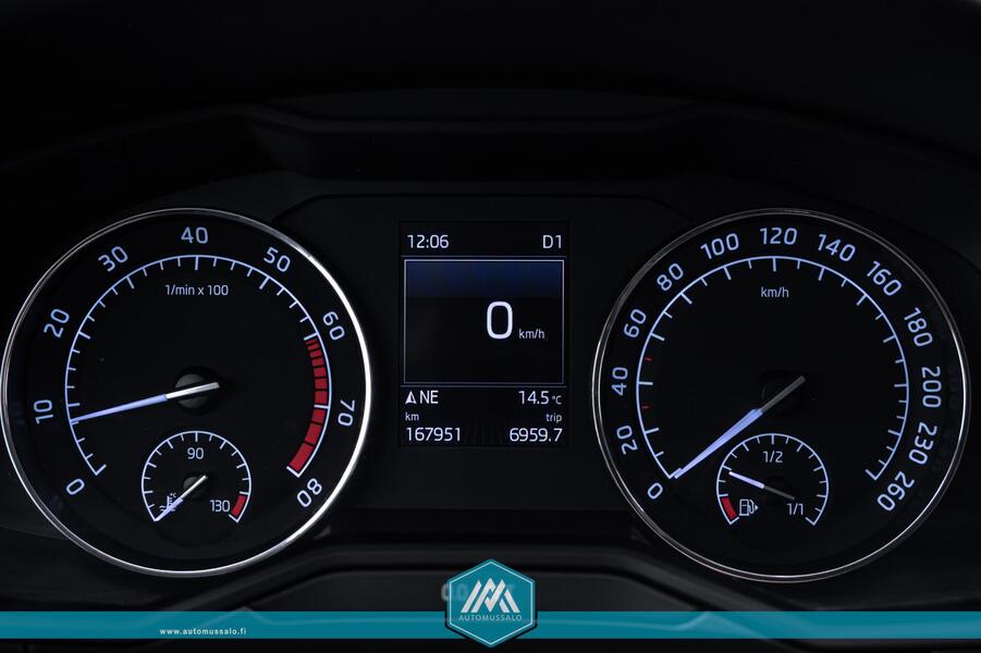 Skoda Superb vaihtoauto