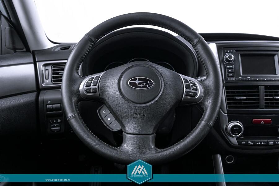 Subaru Forester vaihtoauto