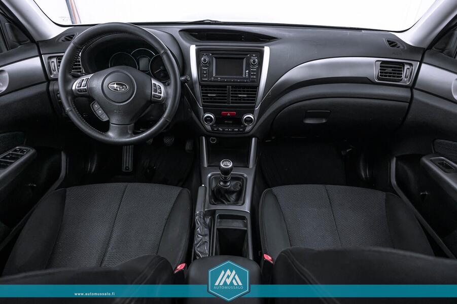 Subaru Forester vaihtoauto