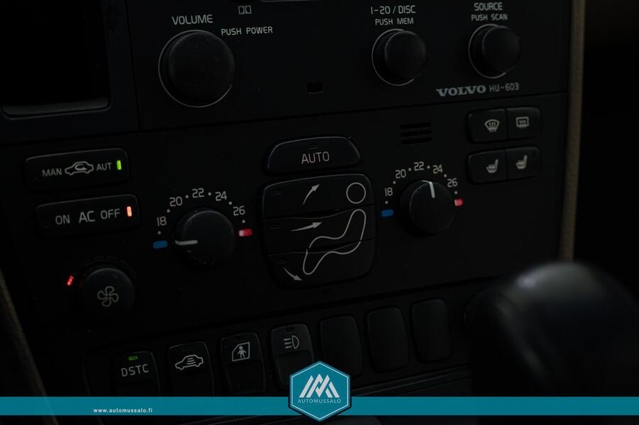 Volvo XC70 vaihtoauto