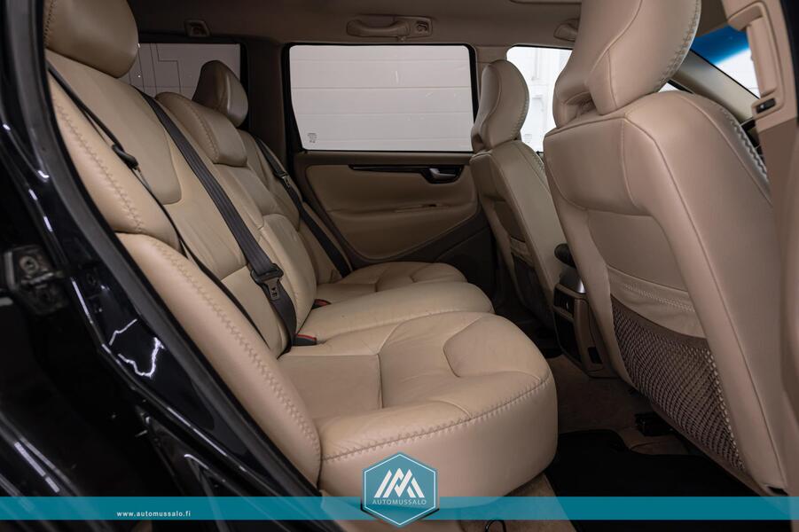 Volvo XC70 vaihtoauto