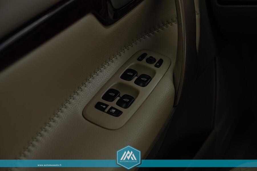 Volvo XC70 vaihtoauto