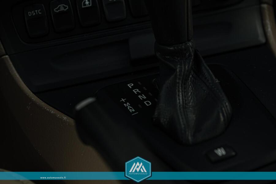 Volvo XC70 vaihtoauto