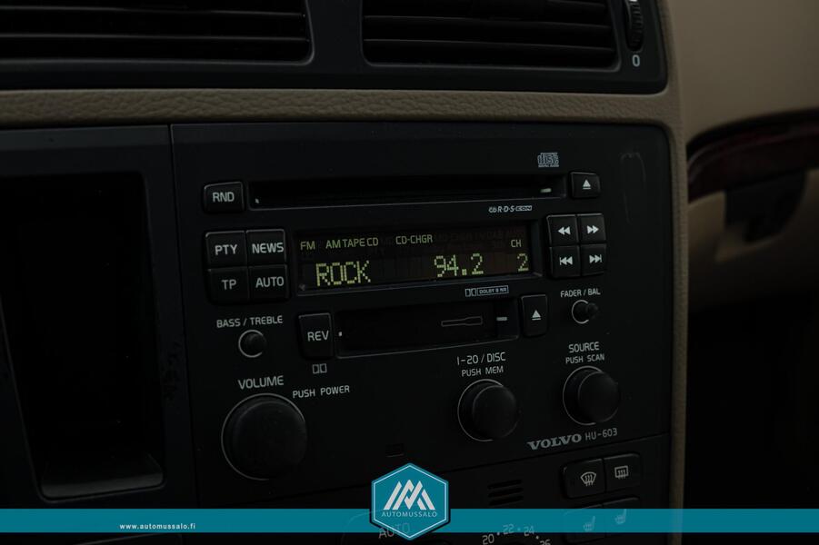 Volvo XC70 vaihtoauto