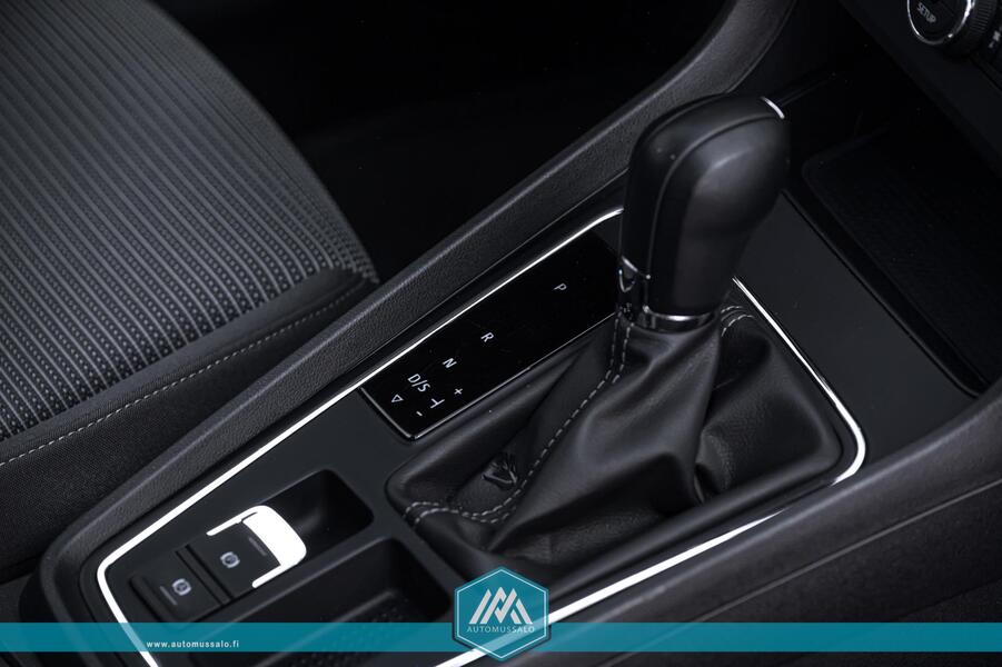 SEAT Leon ST vaihtoauto