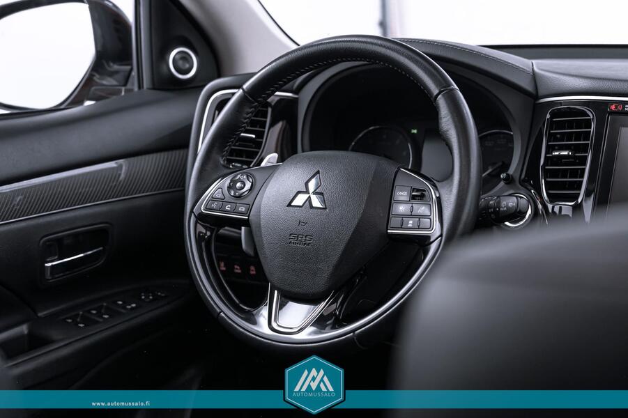 Mitsubishi Outlander vaihtoauto