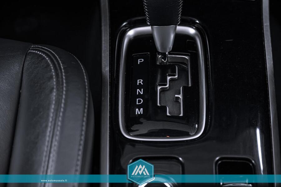 Mitsubishi Outlander vaihtoauto