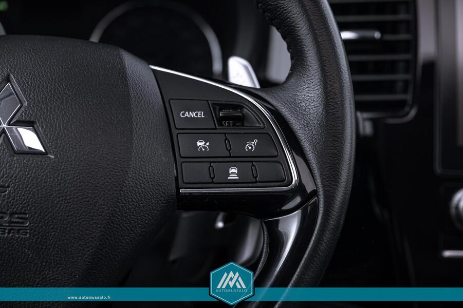 Mitsubishi Outlander vaihtoauto