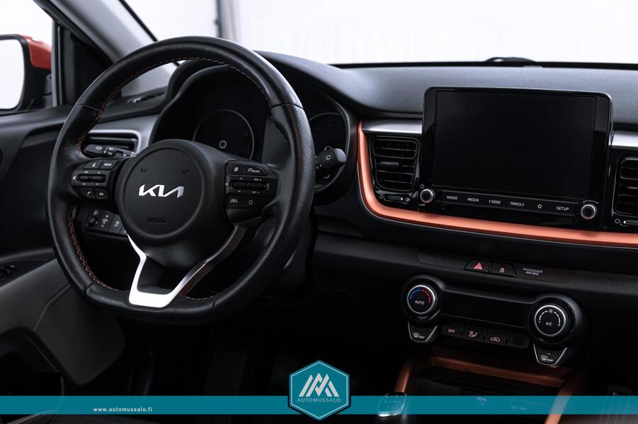 Kia Stonic vaihtoauto