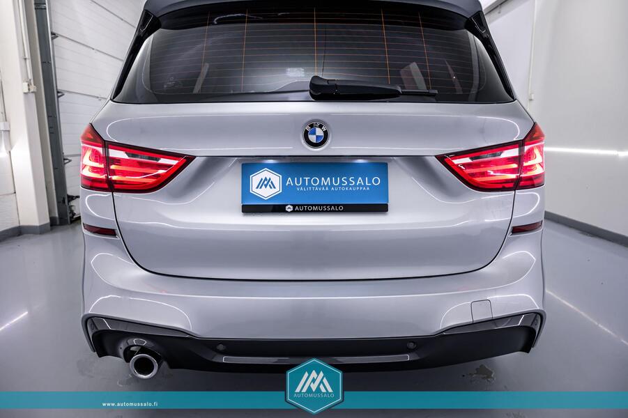 BMW 218 vaihtoauto