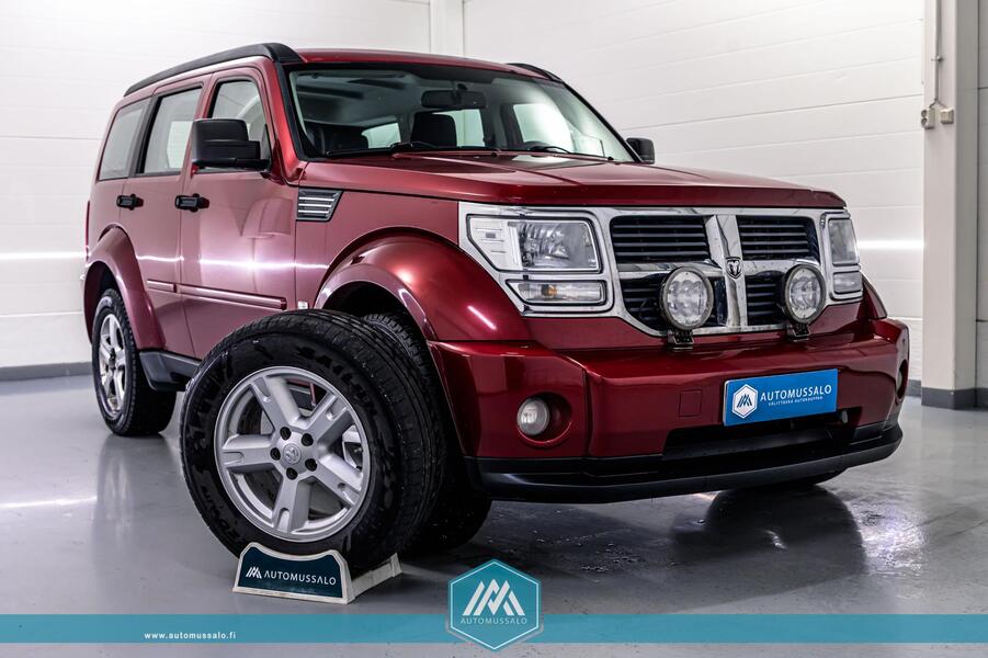 Dodge Nitro vaihtoauto
