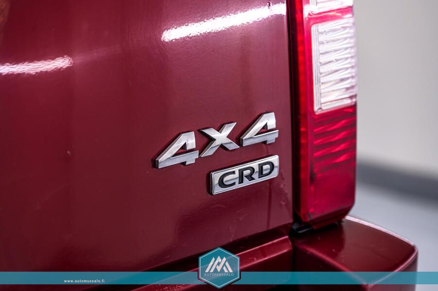 Dodge Nitro vaihtoauto