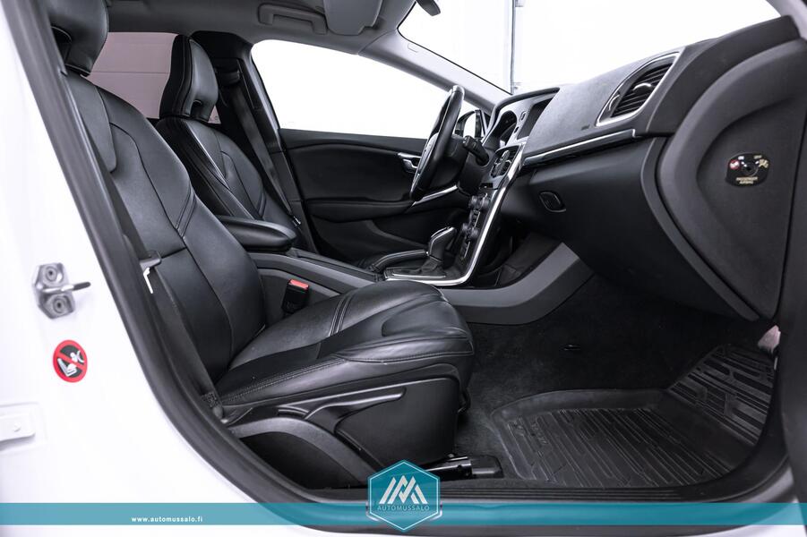 Volvo V40 vaihtoauto