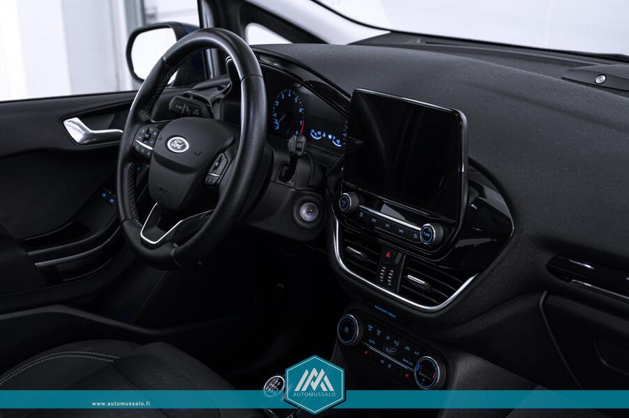 Ford Fiesta vaihtoauto