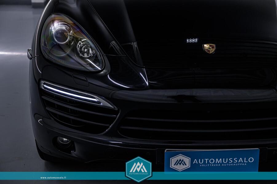 Porsche Cayenne vaihtoauto