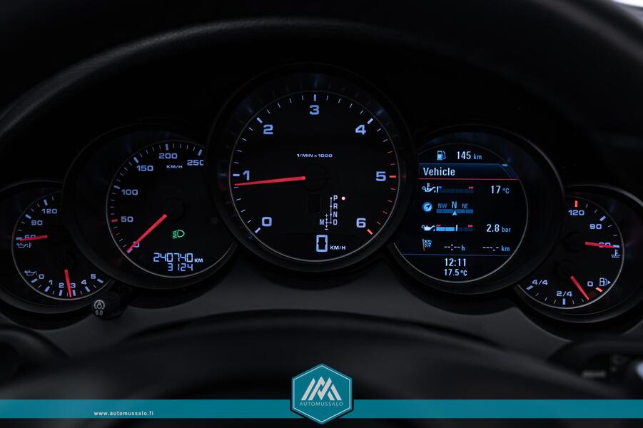 Porsche Cayenne vaihtoauto