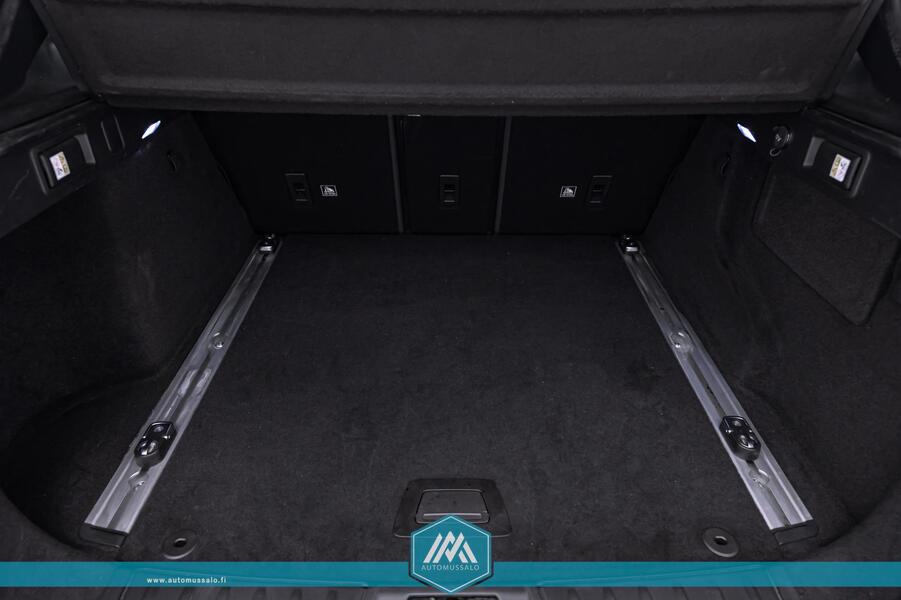 Jaguar F-PACE vaihtoauto