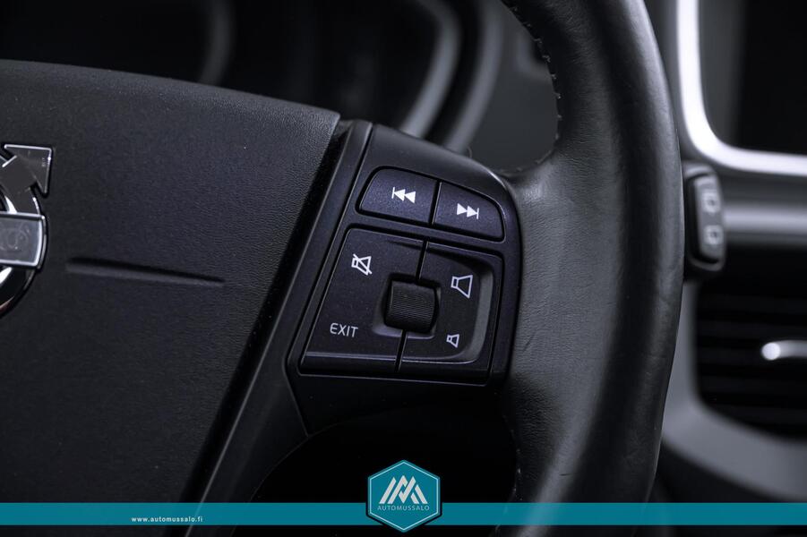 Volvo V40 vaihtoauto