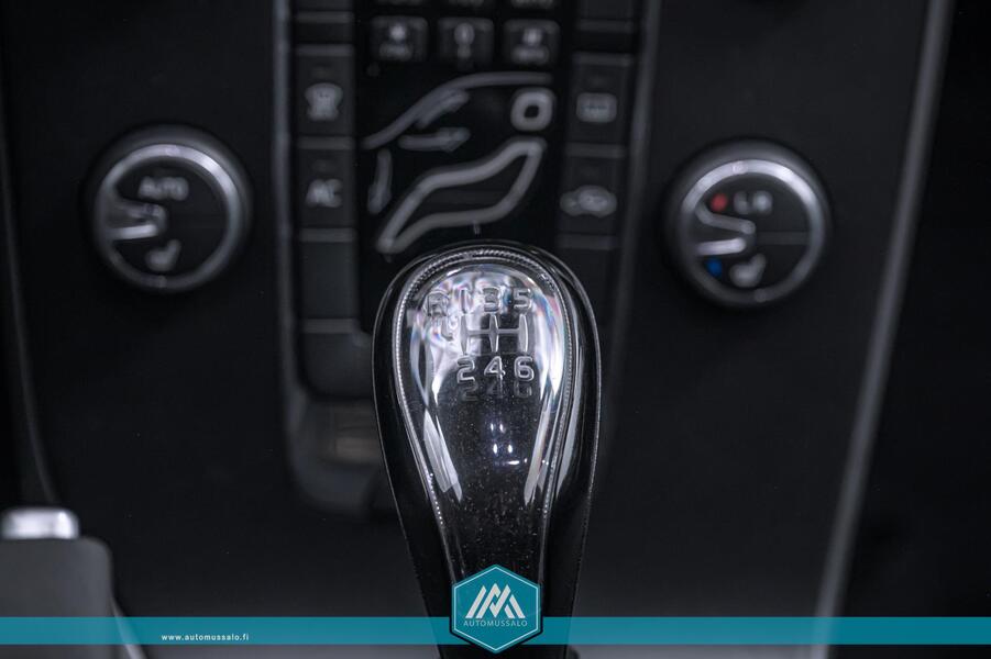 Volvo V40 vaihtoauto