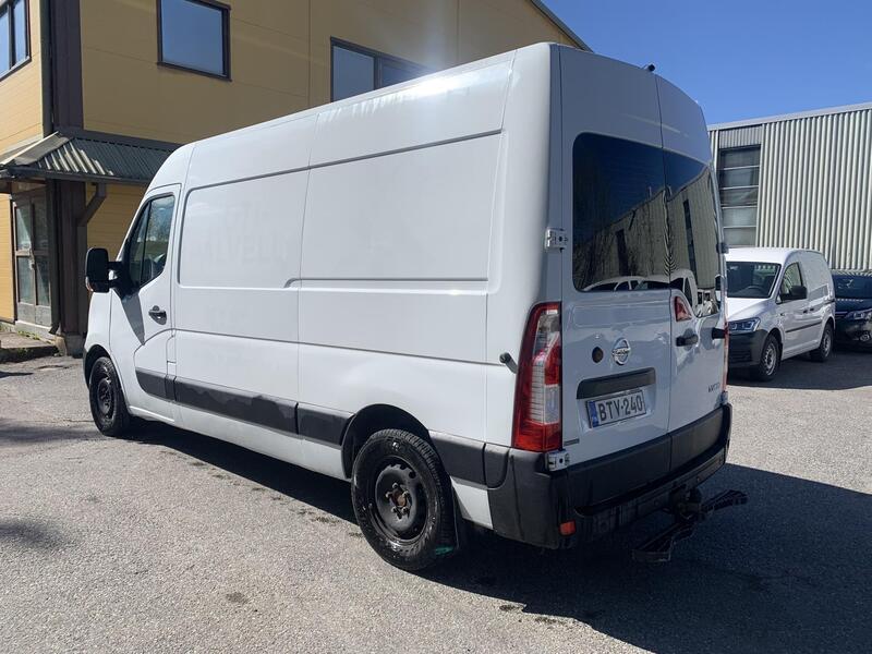 Nissan NV400 vaihtoauto