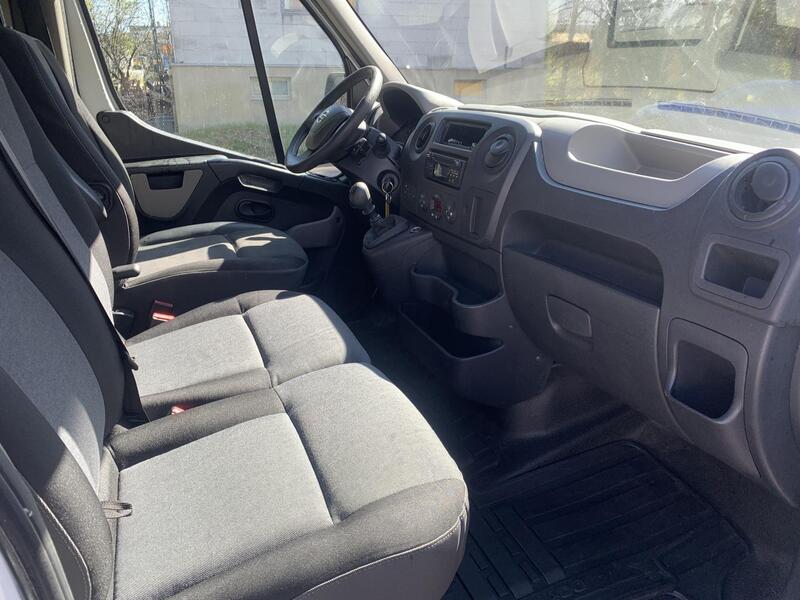 Nissan NV400 vaihtoauto