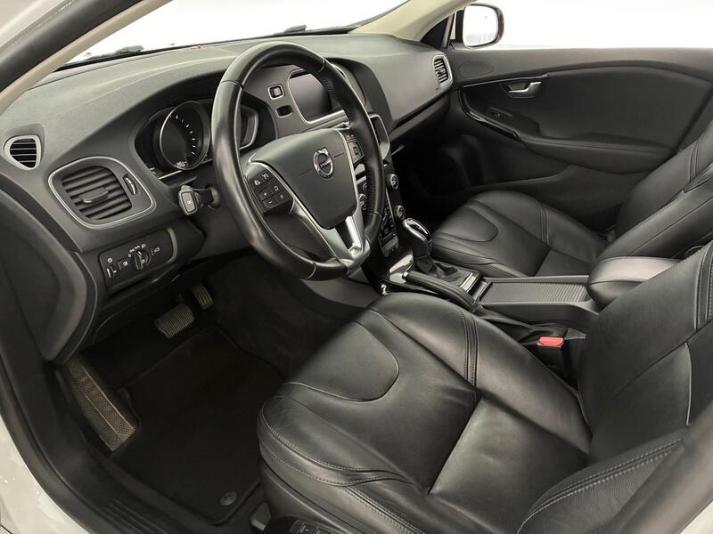 Volvo V40 vaihtoauto