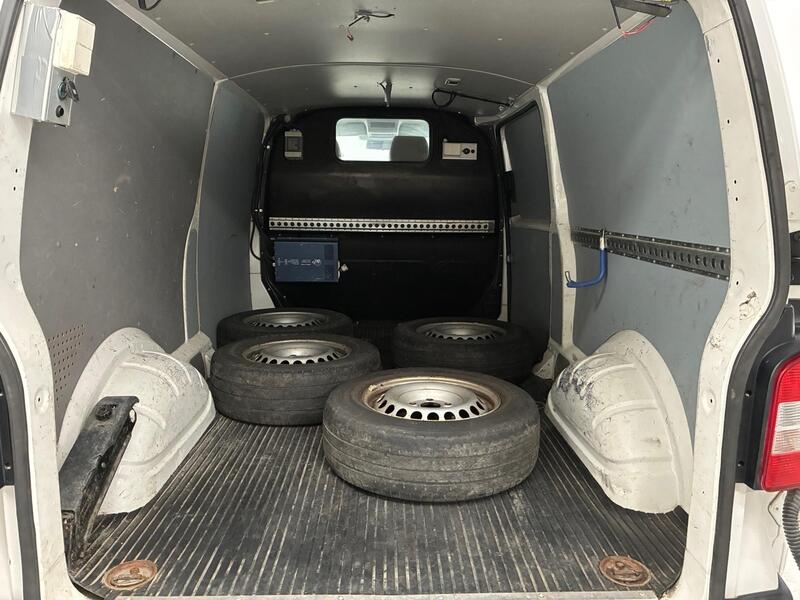 Volkswagen Transporter vaihtoauto