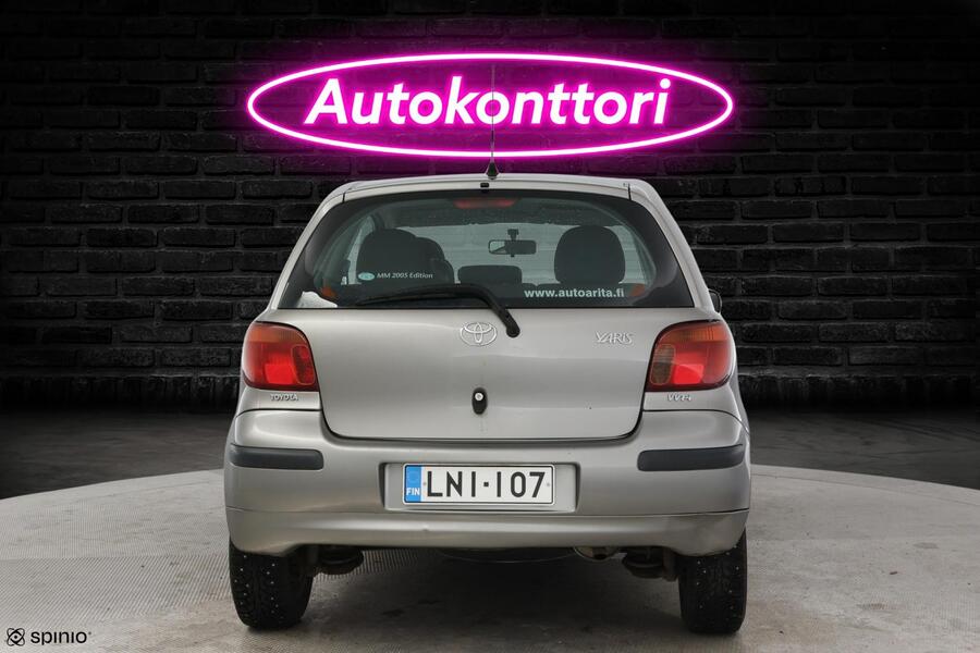 Toyota Yaris vaihtoauto