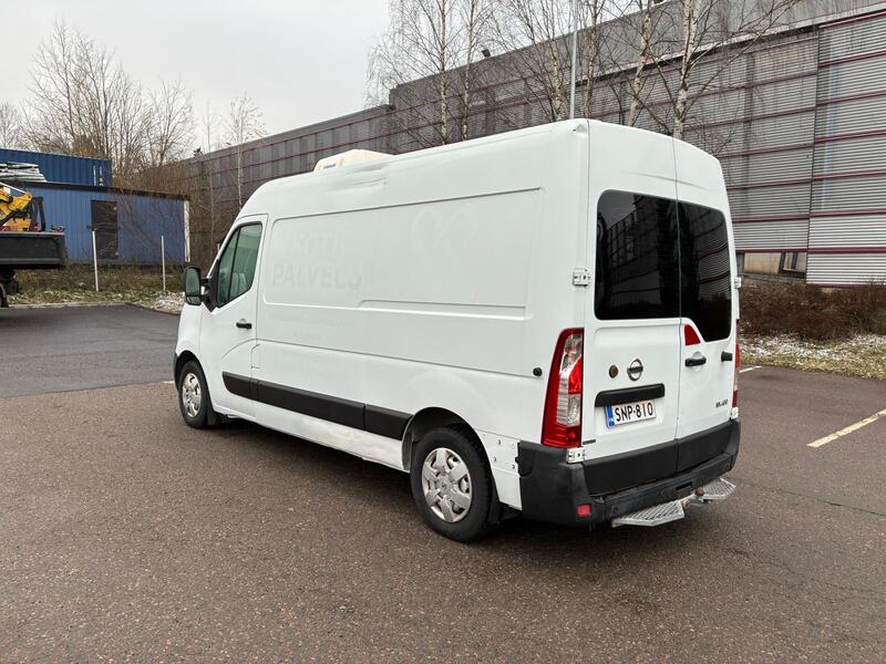 Nissan NV400 vaihtoauto