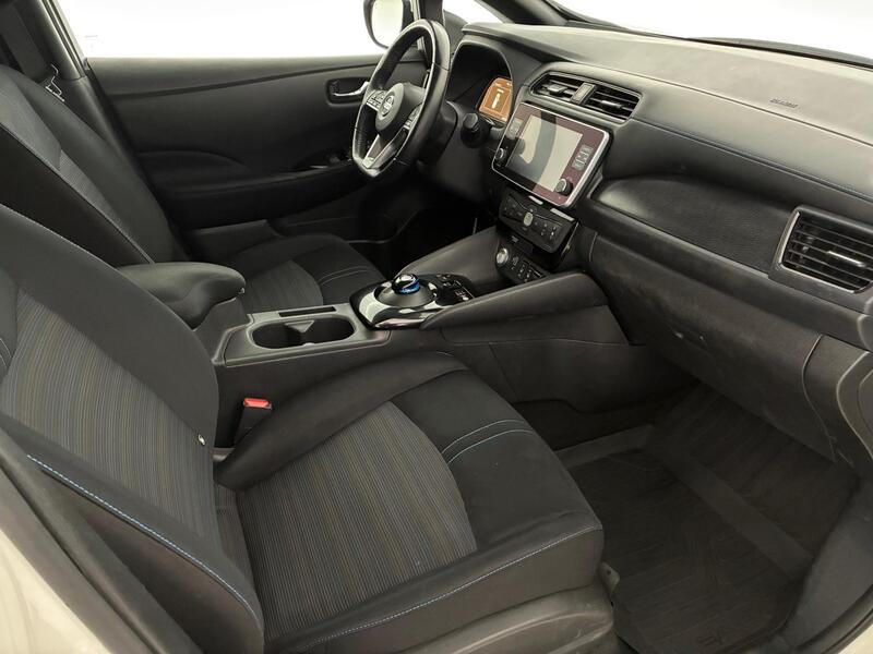 Nissan Leaf vaihtoauto