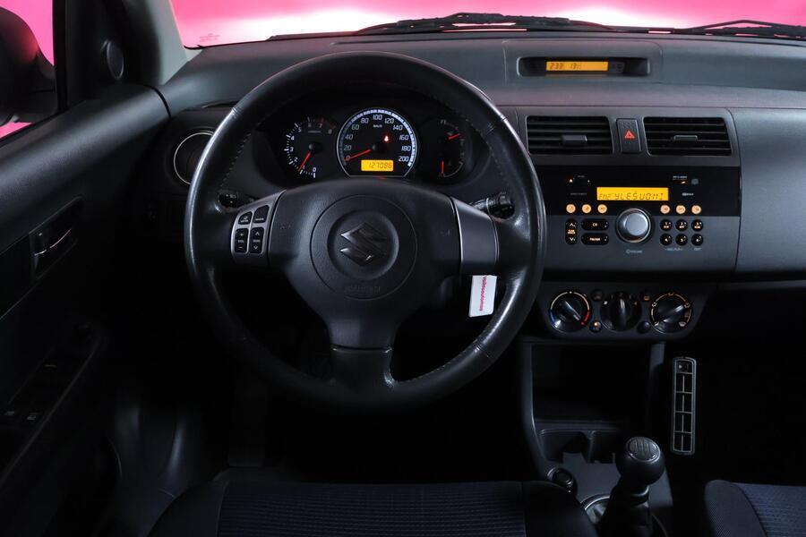 Suzuki Swift vaihtoauto