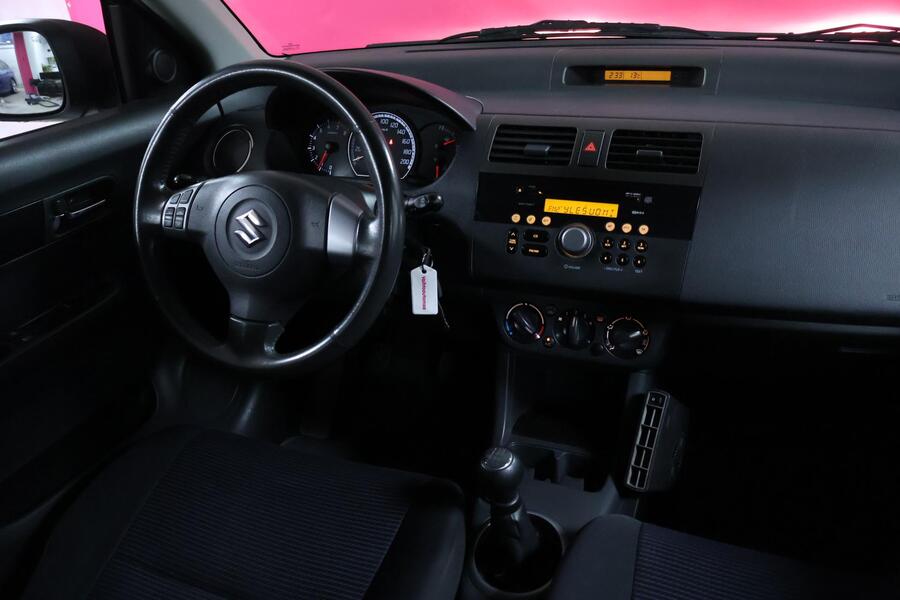 Suzuki Swift vaihtoauto