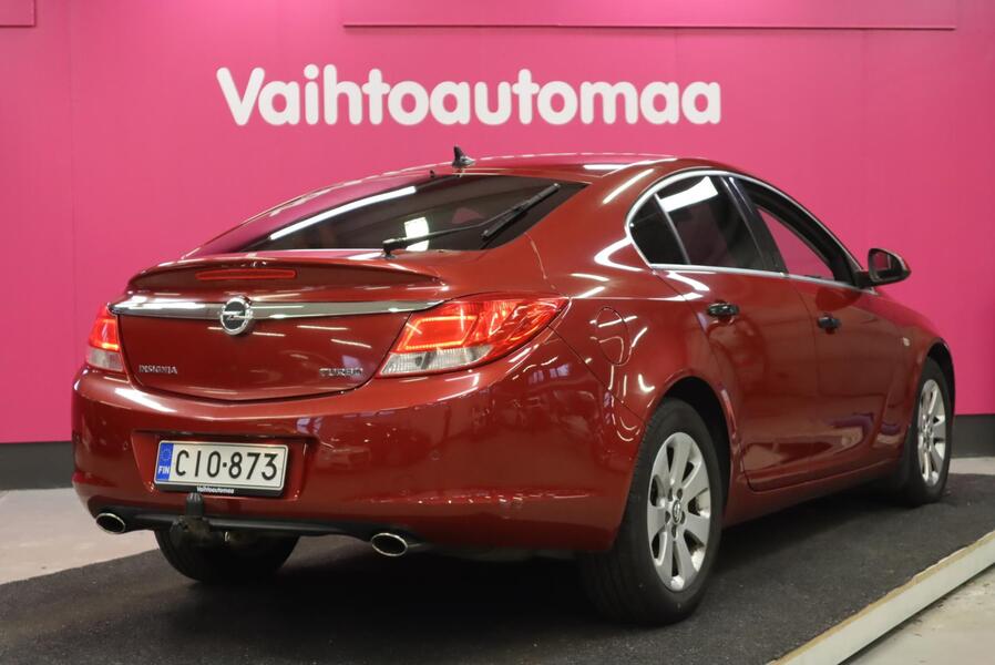 Opel Insignia vaihtoauto