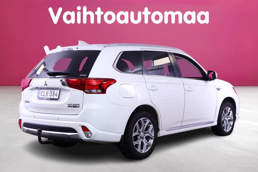 Mitsubishi Outlander PHEV vaihtoauto