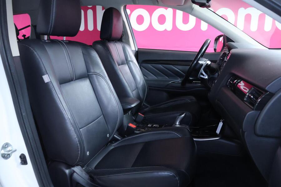 Mitsubishi Outlander PHEV vaihtoauto