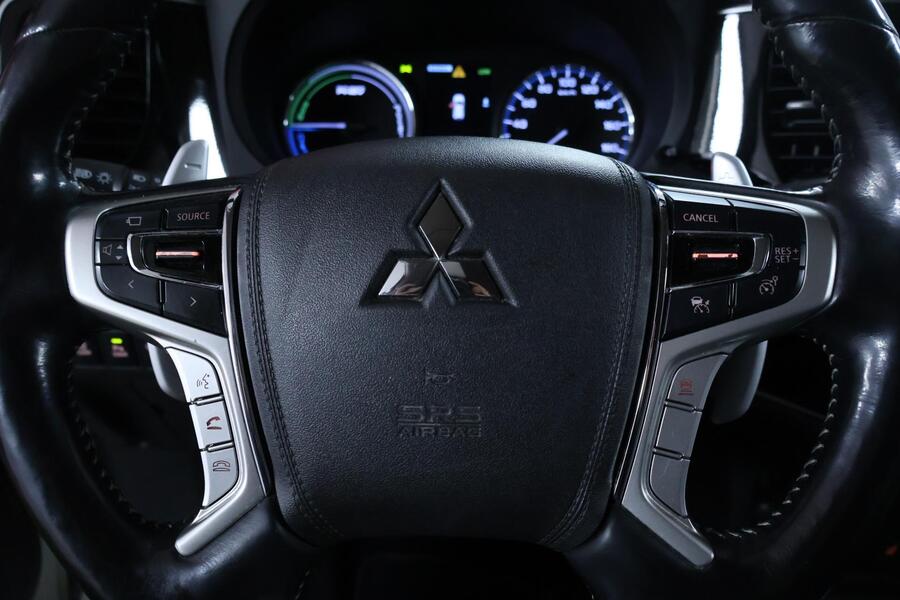 Mitsubishi Outlander PHEV vaihtoauto