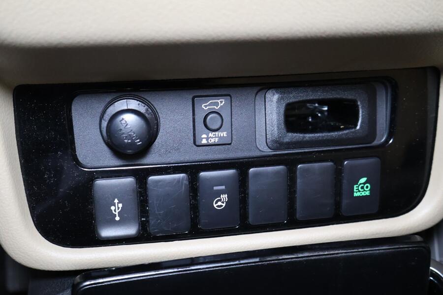 Mitsubishi Outlander vaihtoauto