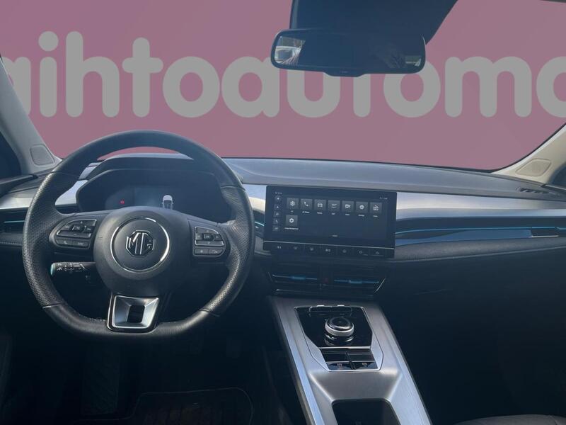 MG MG5 vaihtoauto