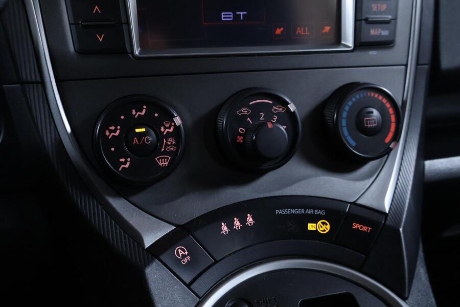 Toyota Verso-S vaihtoauto