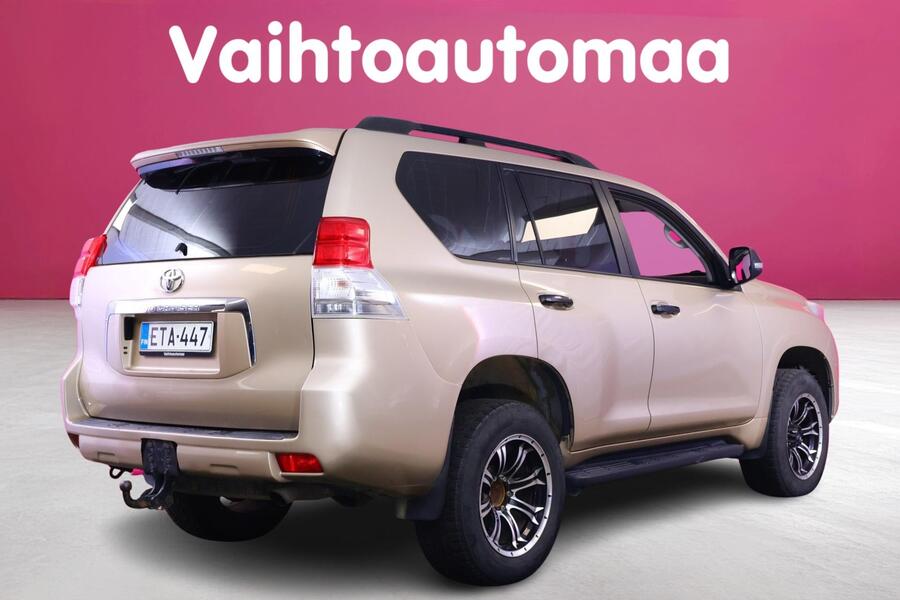 Toyota Land Cruiser vaihtoauto