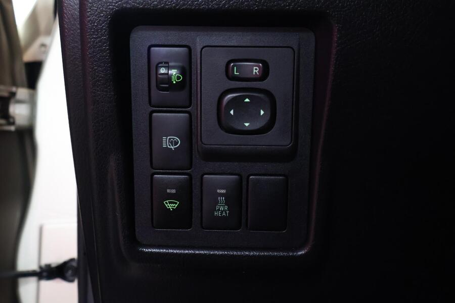 Toyota Land Cruiser vaihtoauto