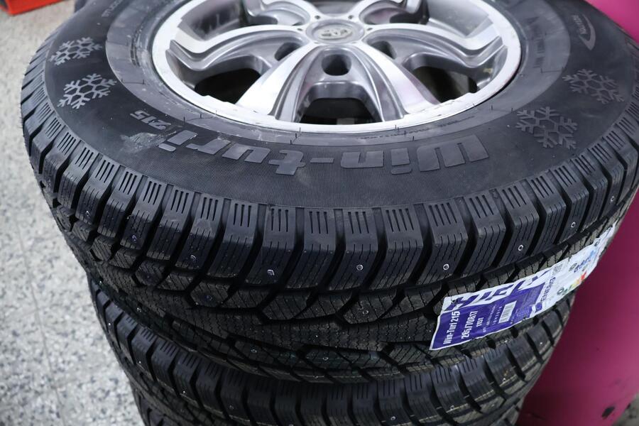 Toyota Land Cruiser vaihtoauto