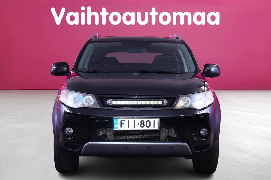 Mitsubishi Outlander vaihtoauto